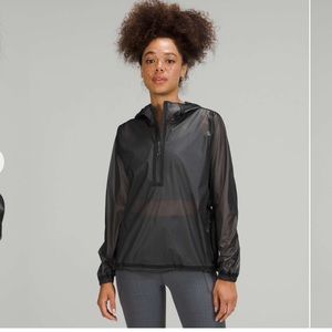 Lululemon lab Half Zip Jacket
Black